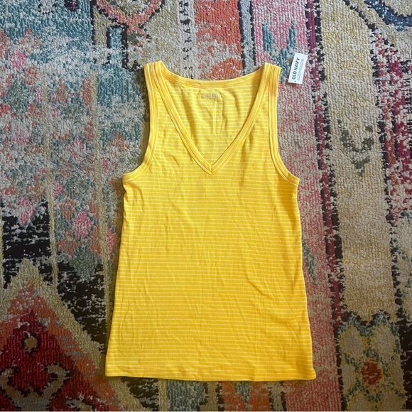 Old Navy Yellow Striped Women's Tank Top size L - Picture 1 of 5